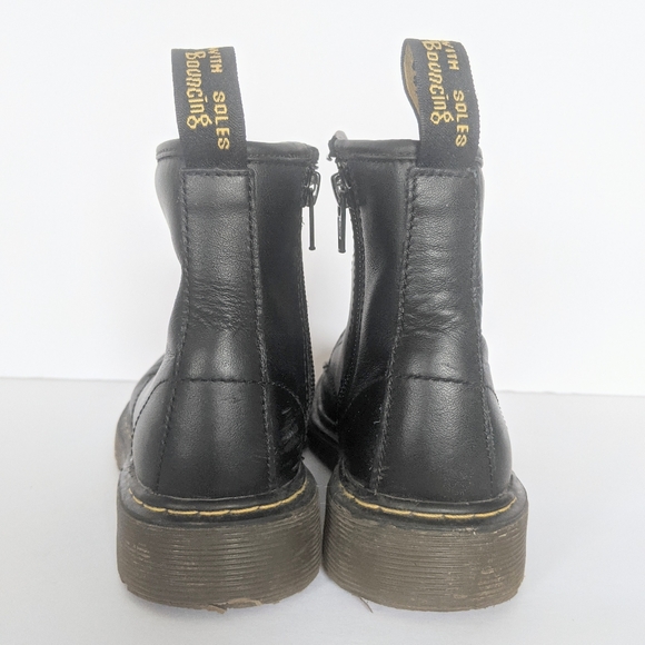 Children's Doc Marten Boots - Picture 2 of 10